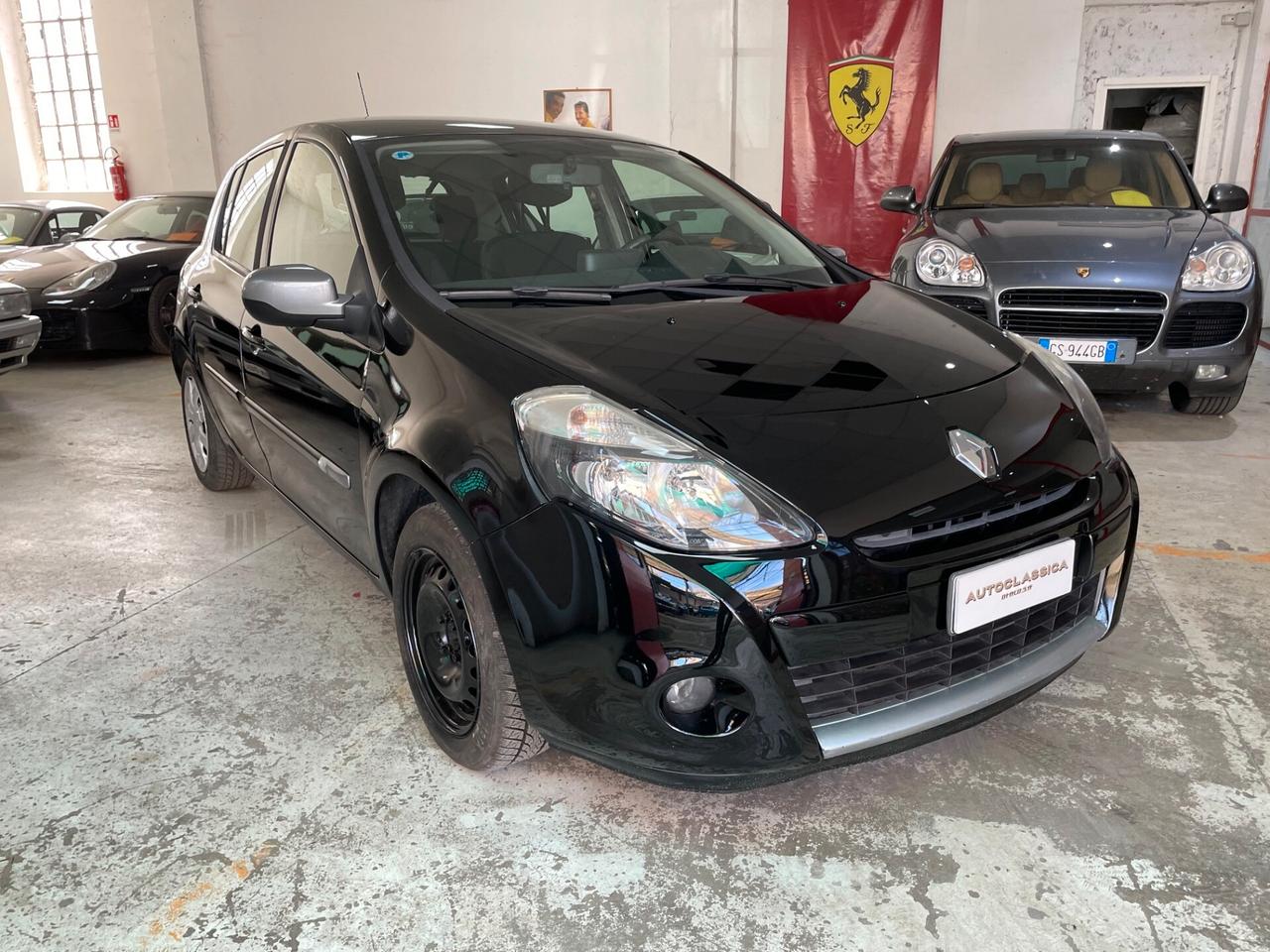 Renault Clio 1.2 16v 20th Anniversario GPL!!!