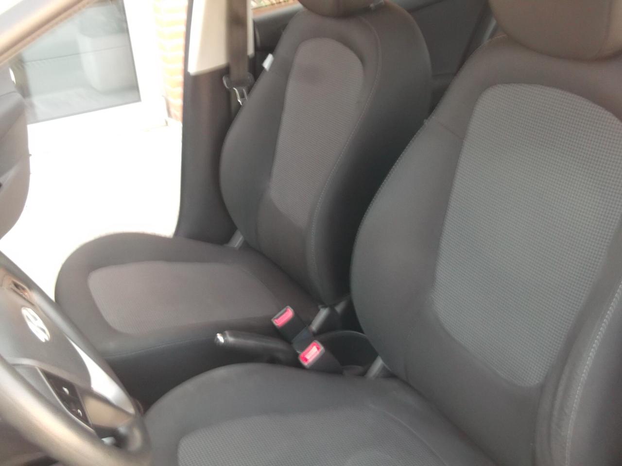 Hyundai i20 1.1 CRDi 5p. Neopatentati 2014