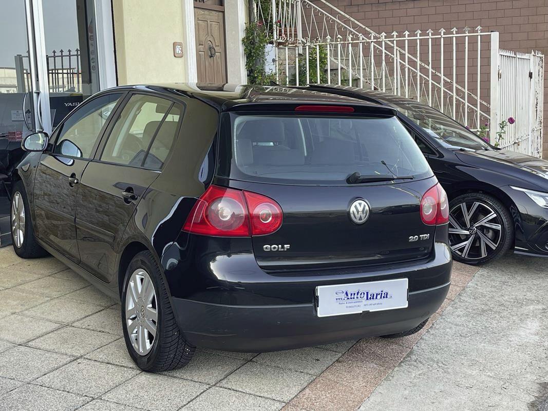 Volkswagen Golf 2.0 16V TDI 5p. Sportline