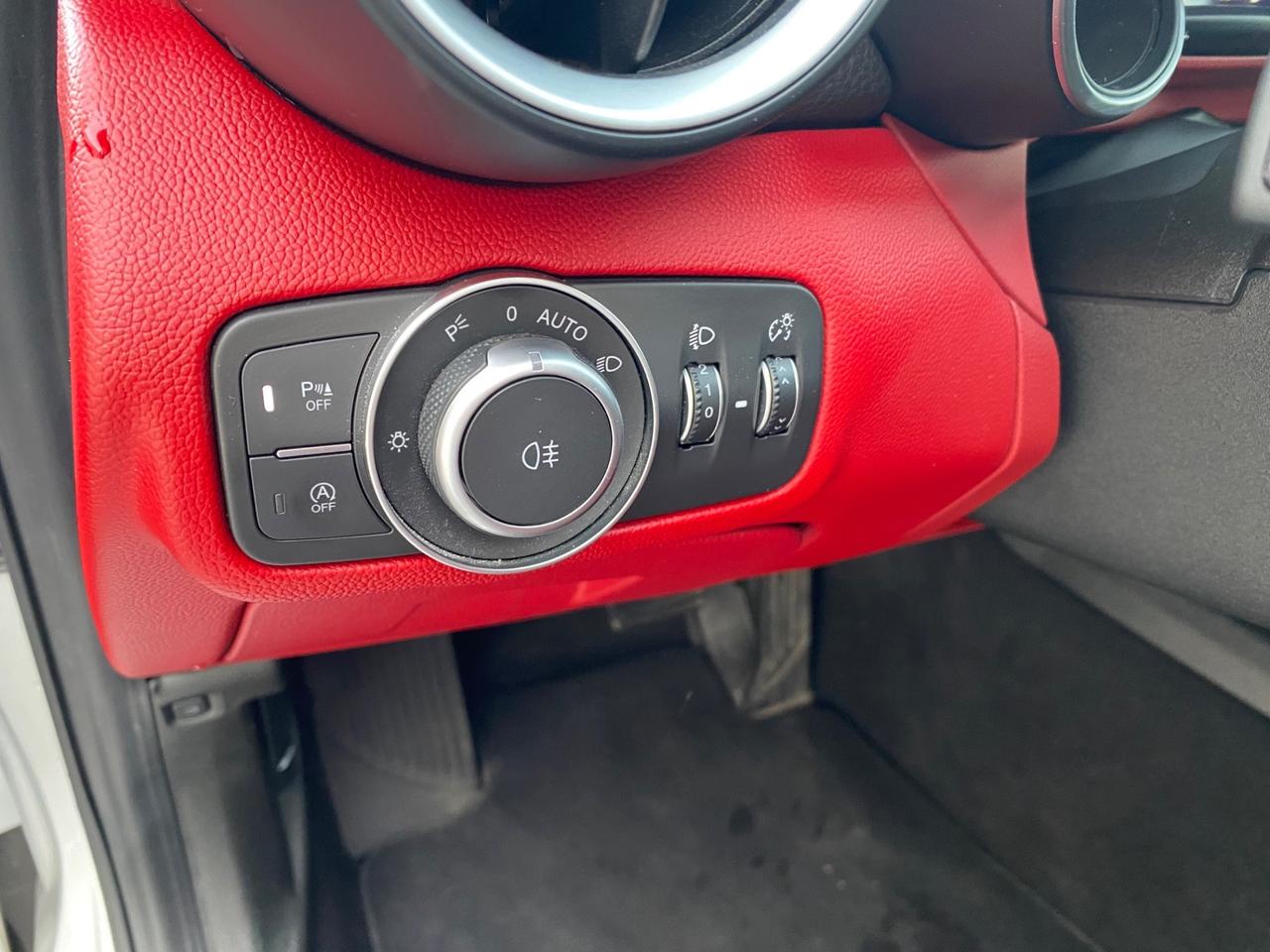 Alfa Romeo Giulia 2.2 190 CV AT8 Lusso