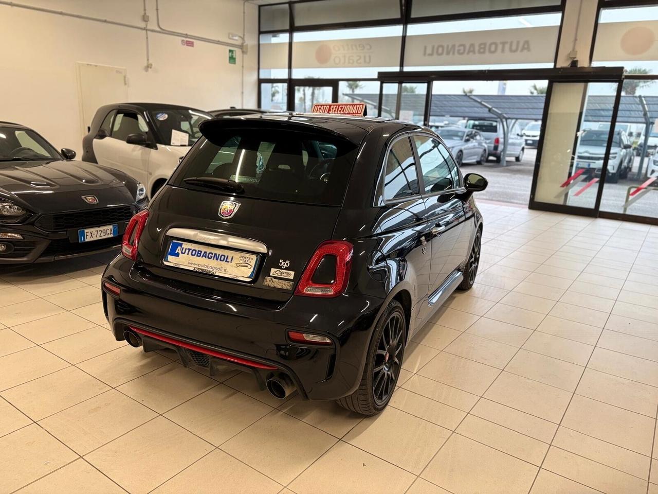 Abarth 595 PISTA 1.4 Turbo T-Jet 160 CV