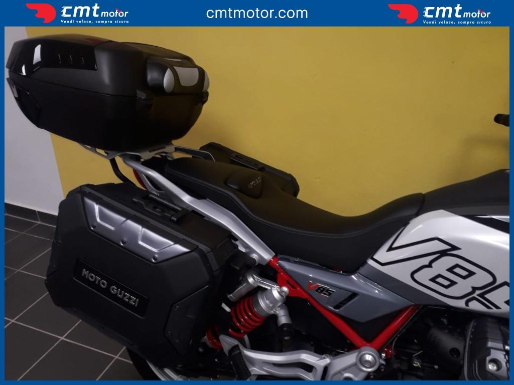 Moto Guzzi V85 TT - 2024