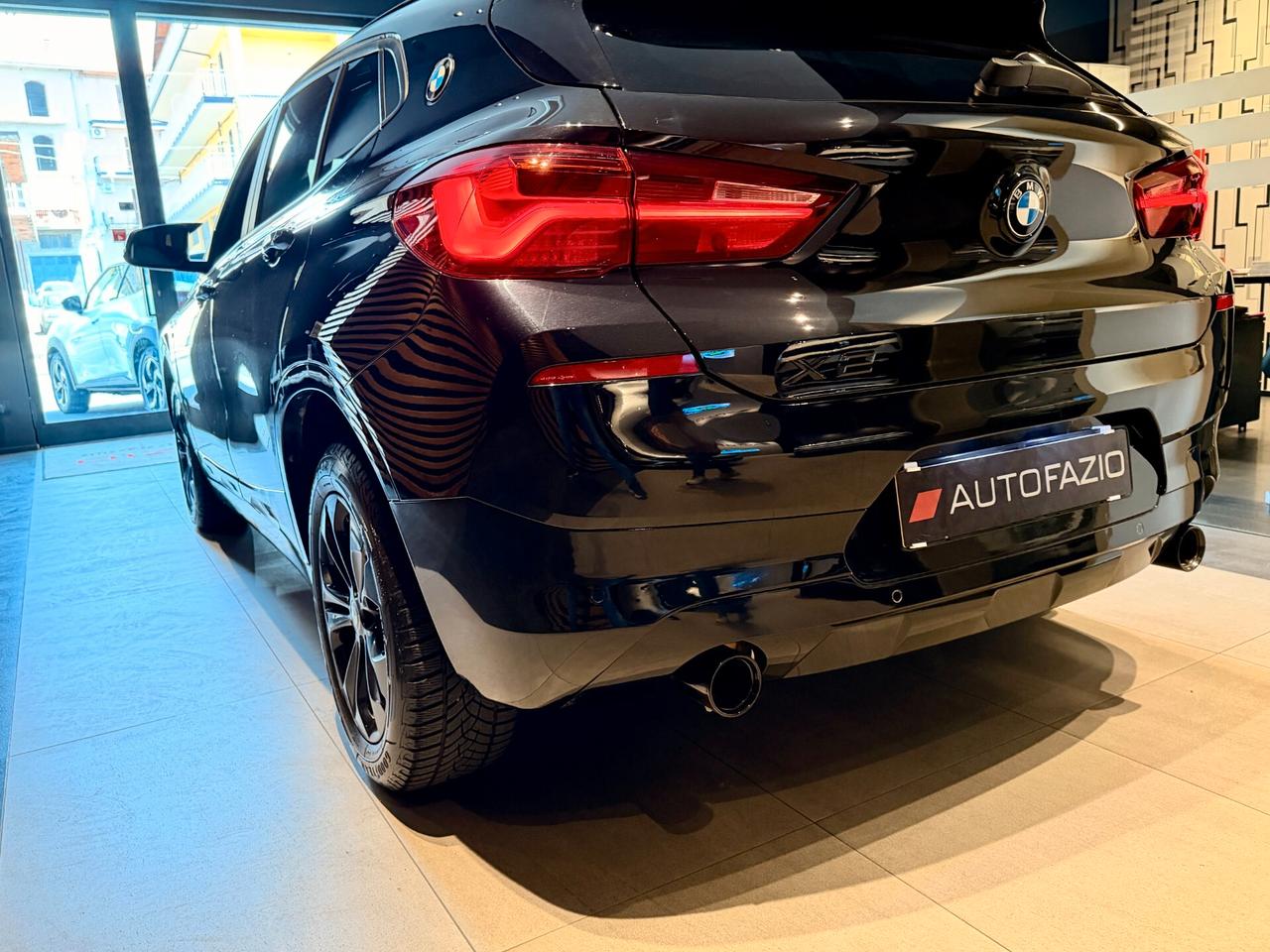 Bmw X2 sDrive18d Business-X