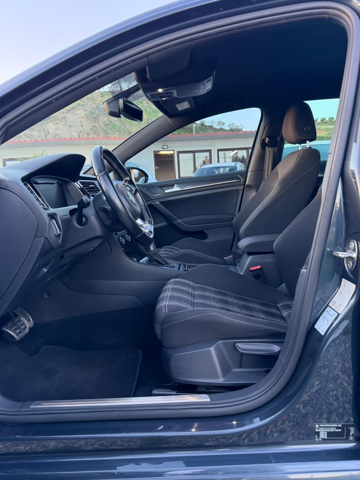 Volkswagen Golf GTD 2.0 TDI DSG 5p. BlueMotion Technology