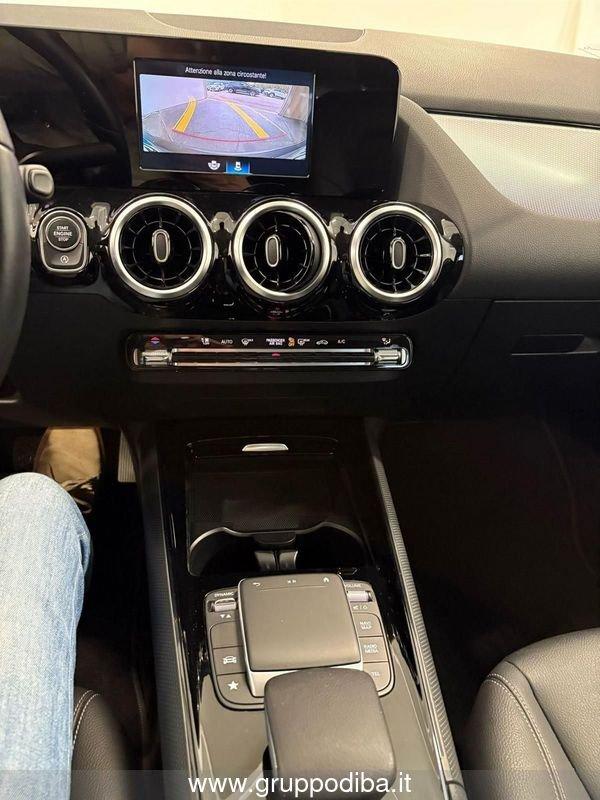 Mercedes-Benz Classe B - W247 2018 Benzina B 180 Executive auto