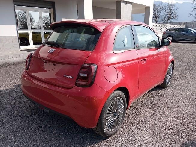 Fiat 500 Berlina Hybrid Torino