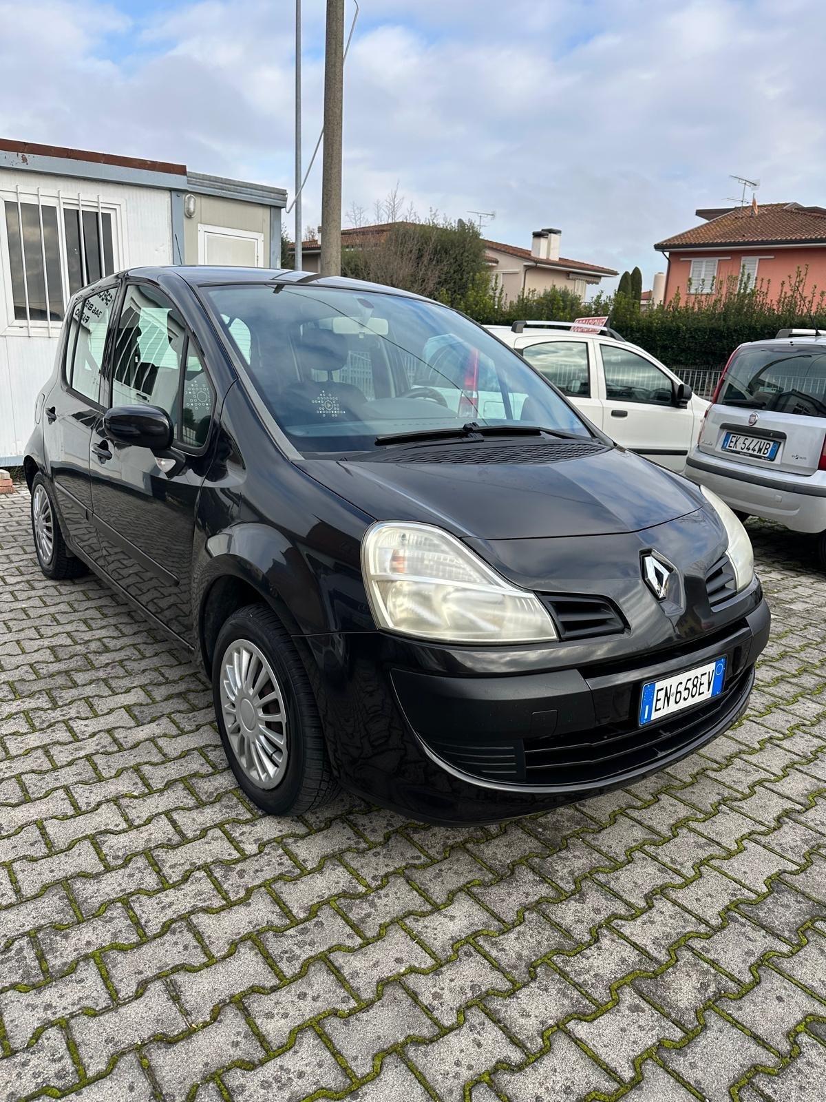 Renault Modus 1.5 dCi 75CV Wave