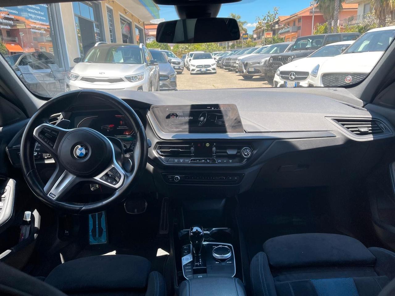Bmw 118d 5p. Msport