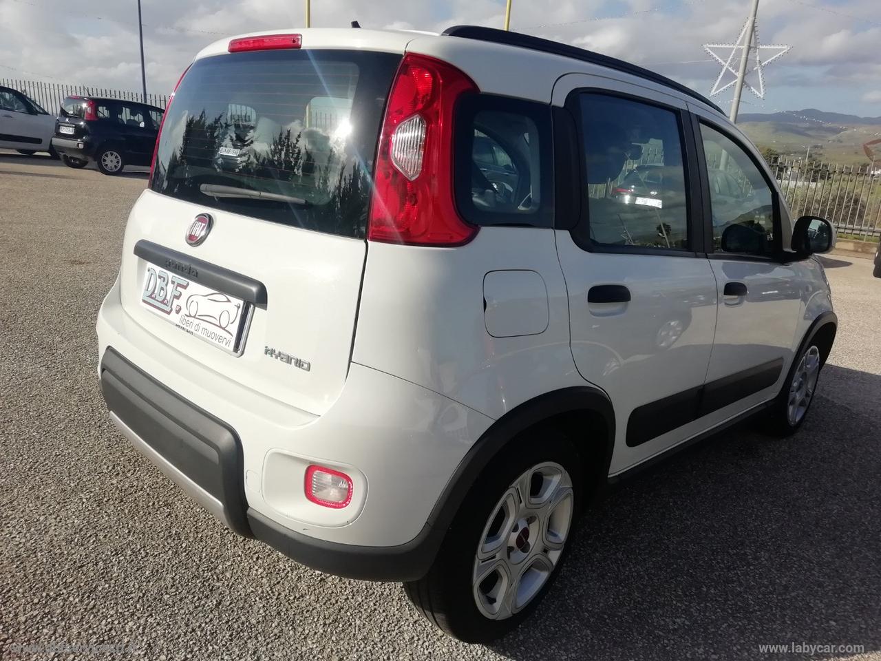 FIAT Panda 1.0 FireFly S&S Hybrid Red