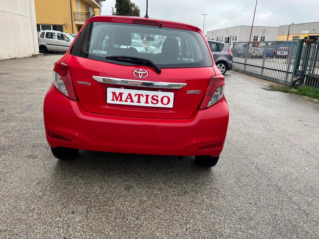 Toyota Yaris 1.0 benz 5 p GARANZIA 12 mesi