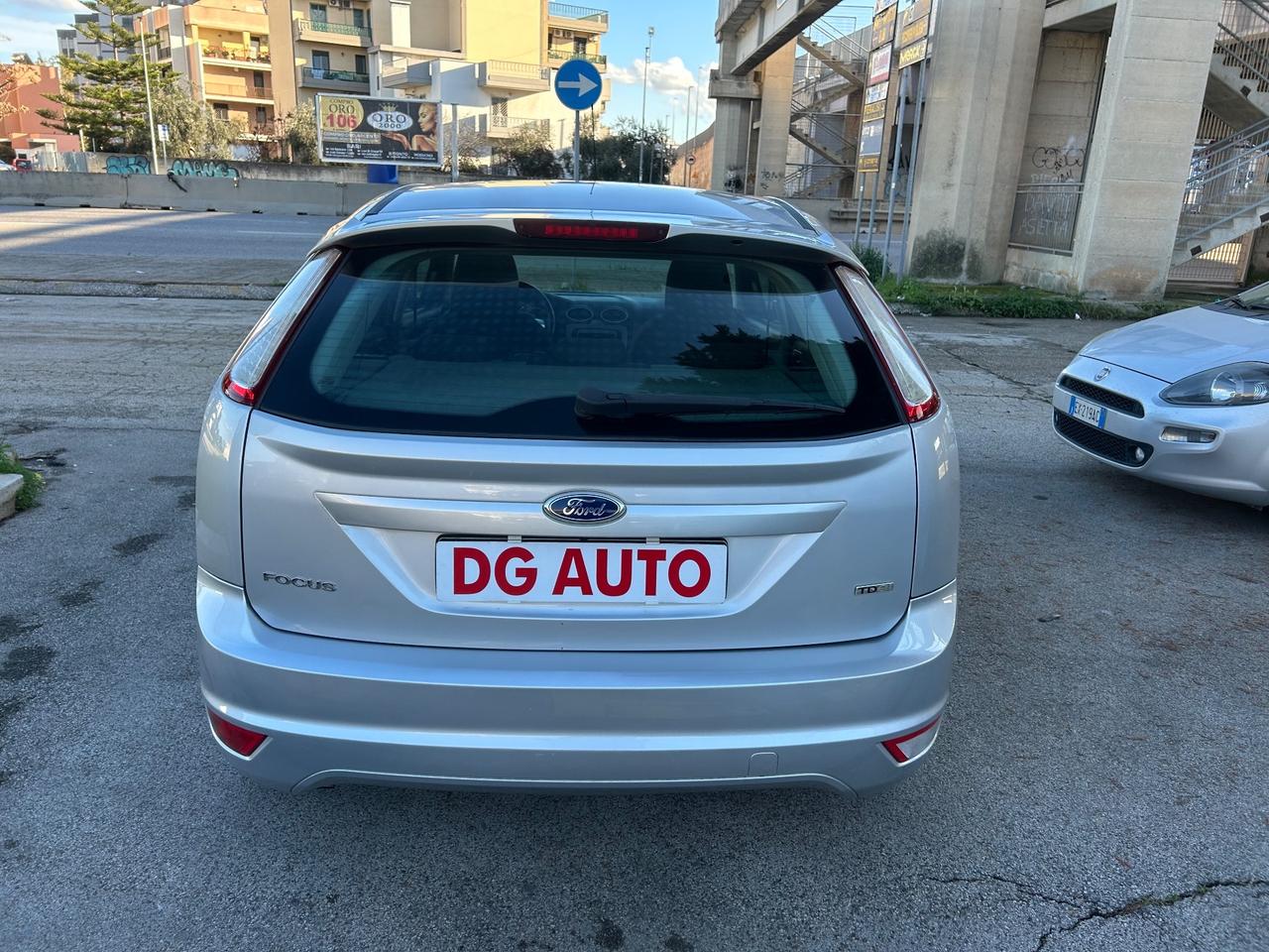 Ford Focus berlina 1.6 TDCi 110 cv 2010