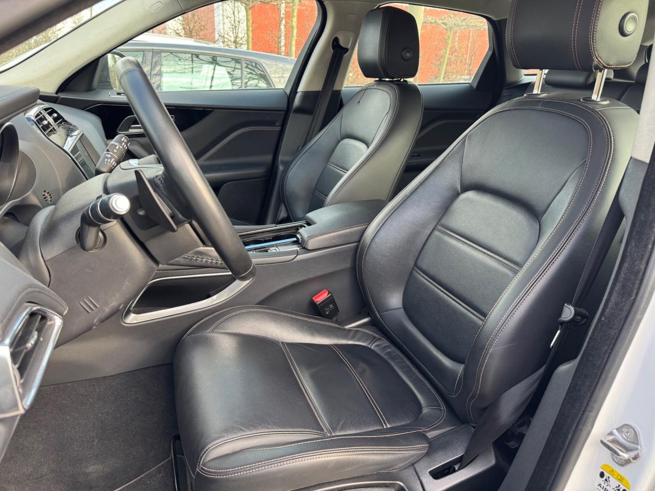 Jaguar F-Pace 2.0 D 180 CV AWD aut. Prestige Unico proprietario