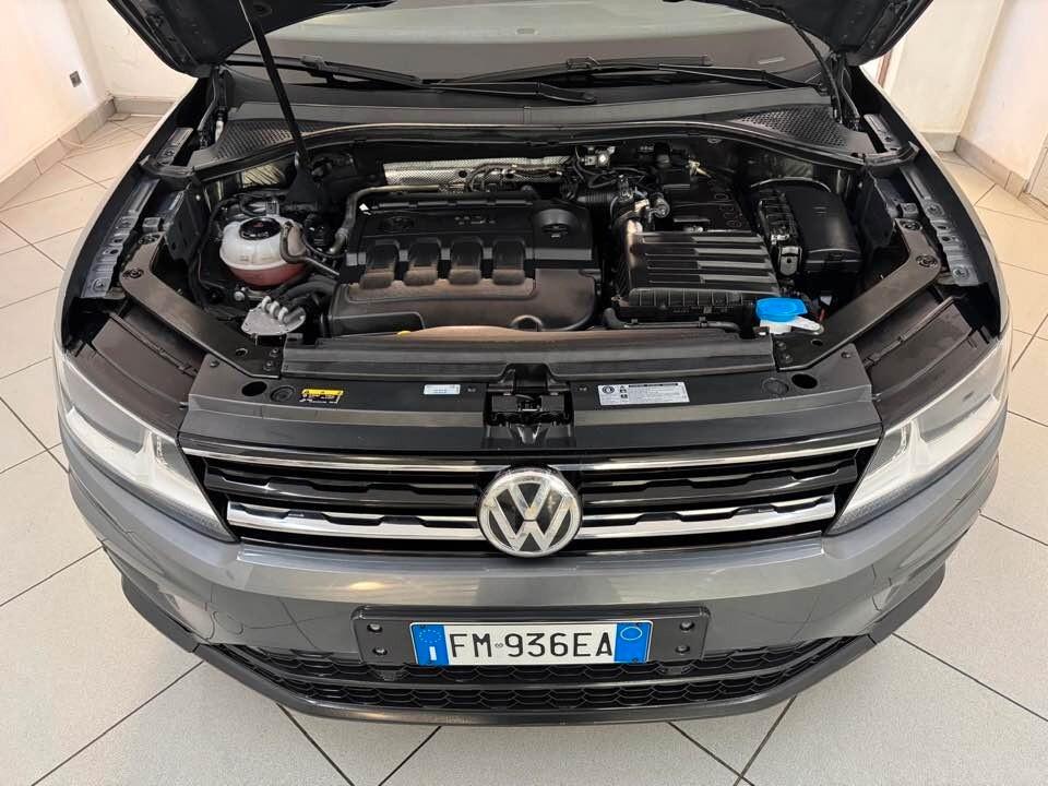 Volkswagen Tiguan 1.6 TDI Business BlueMotion 2017 116CV