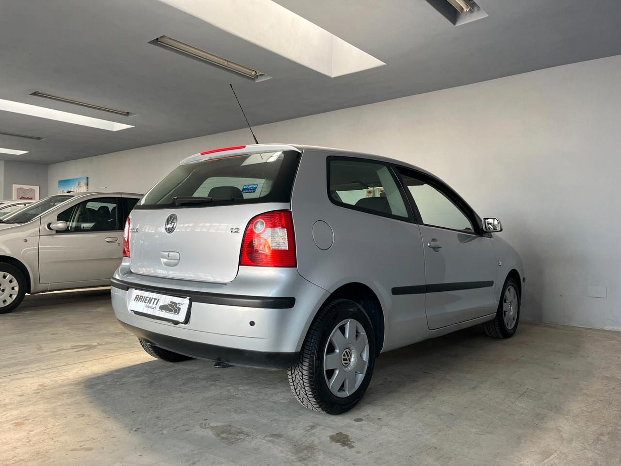 Volkswagen Polo 1.2cc TRENDLINE 64cv (OK NEOPATENTATI)