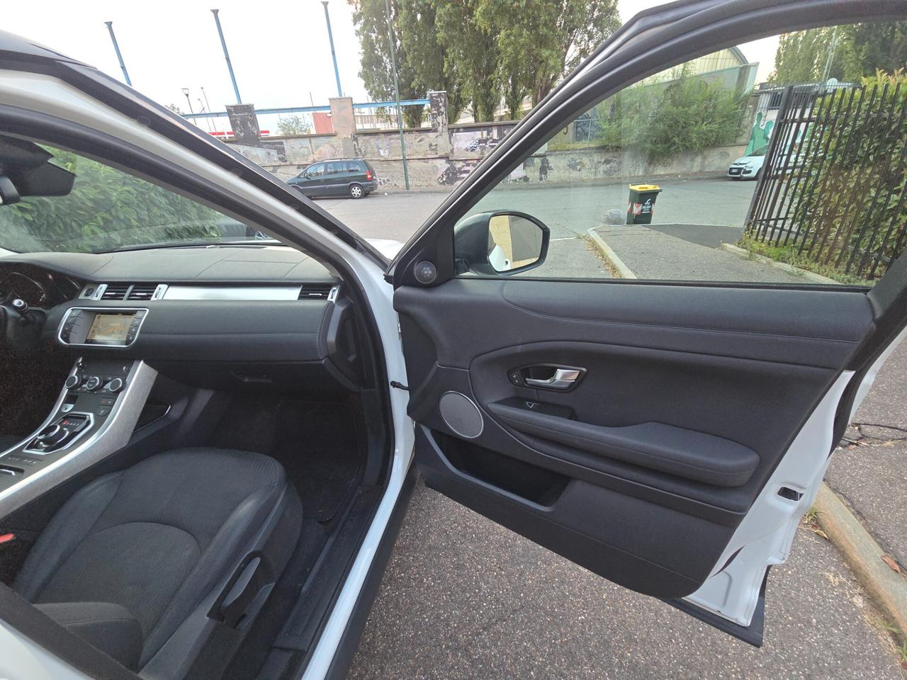 RANGE ROVER Evoque SE Dynamic 4WD 2.0 td4 Auto.