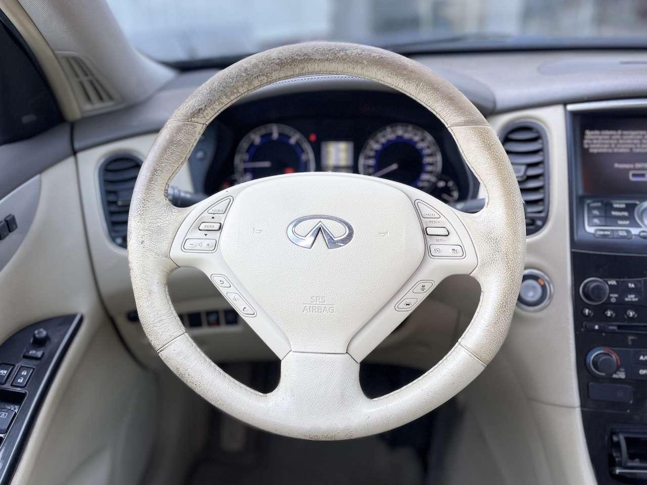 Infiniti QX50 3.0 Diesel 238CV E5 - 2011