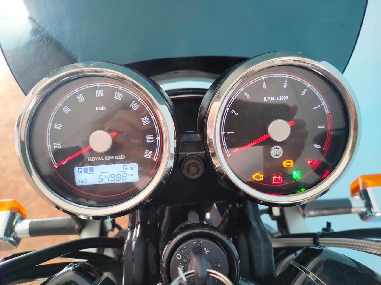 Royal Enfield Interceptor 650 con soli 6499 km.