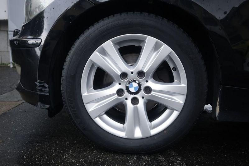 BMW Serie 1 BMW Serie 1 116d cat 5 porte Futura DPF Unicoproprietario