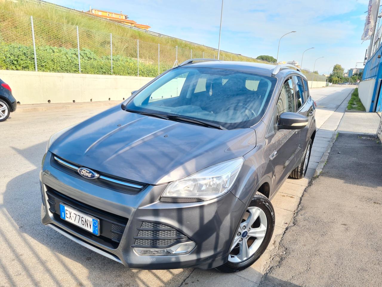 Ford Kuga 2.0 TDCI 140 CV 2WD Titanium