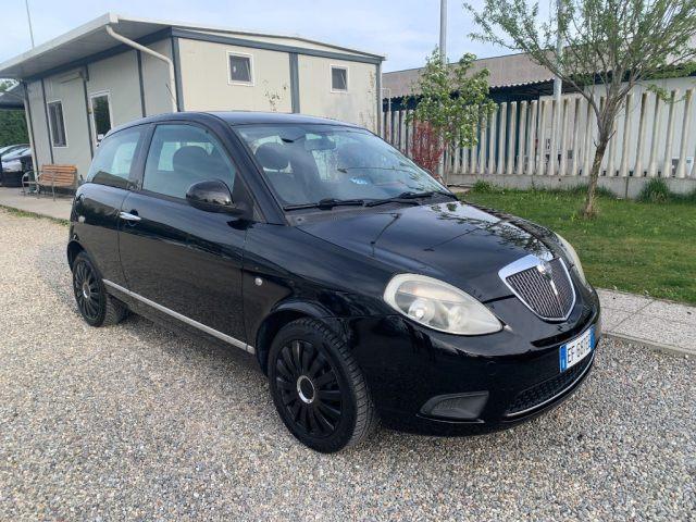 LANCIA Ypsilon 1.2 69 CV Argento