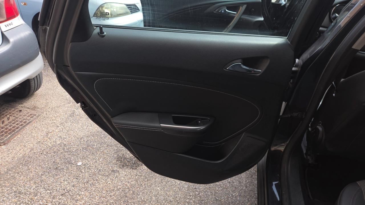 Opel Astra 1.7 CDTI 110CV Sports Tourer Cosmo
