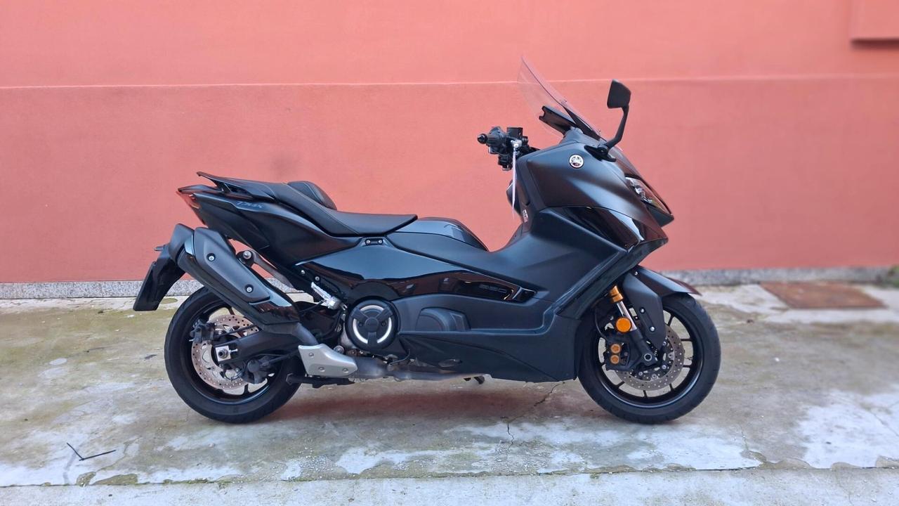 Yamaha T Max