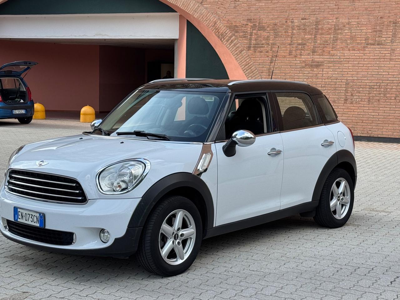 Mini Cooper Countryman Mini 1.6 One Countryman