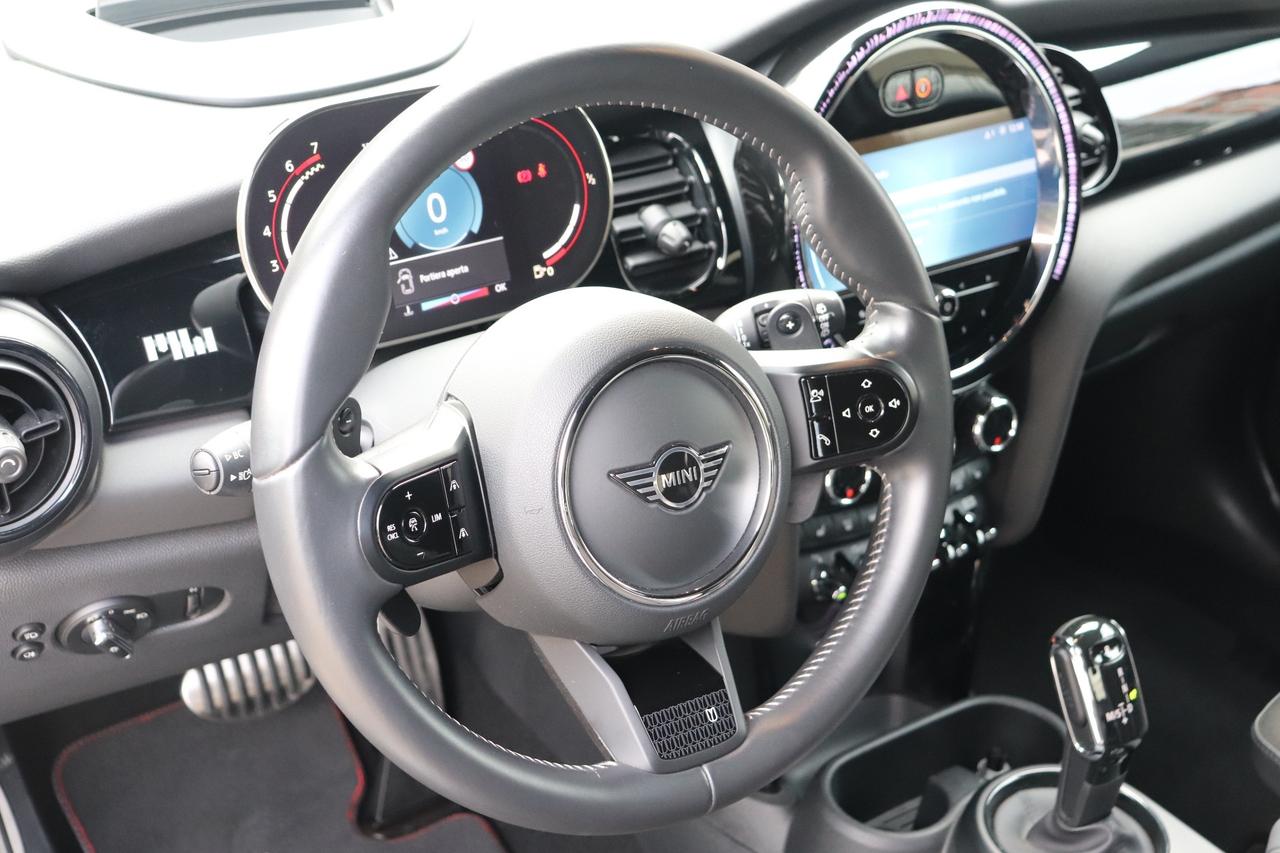 Mini 2.0 John Cooper Works Pat Moss Edition