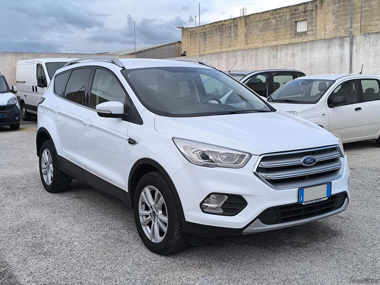 Ford Kuga 2.0 TDCI 120 CV Powershift Business 2019