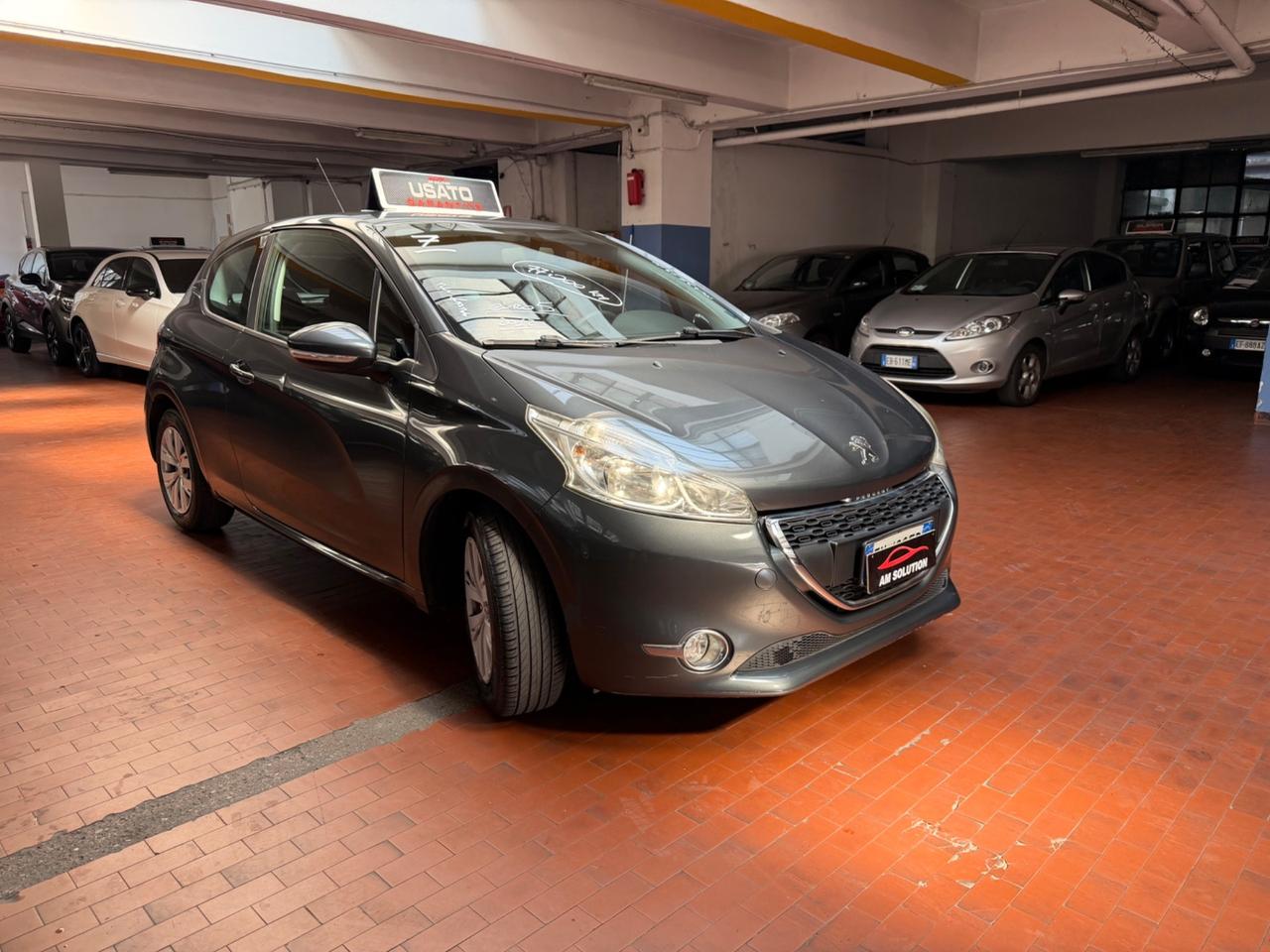 Peugeot 208 1.2 Neopatentati Euro 5