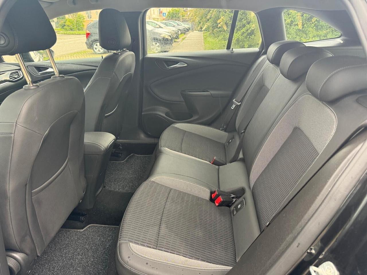 Opel Astra 1.5 CDTI 122 CV S&S AT9 Sports Tourer Ultimate neopatentati