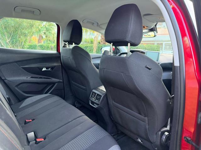 PEUGEOT 3008 BlueHDi 130 S&S Active Business