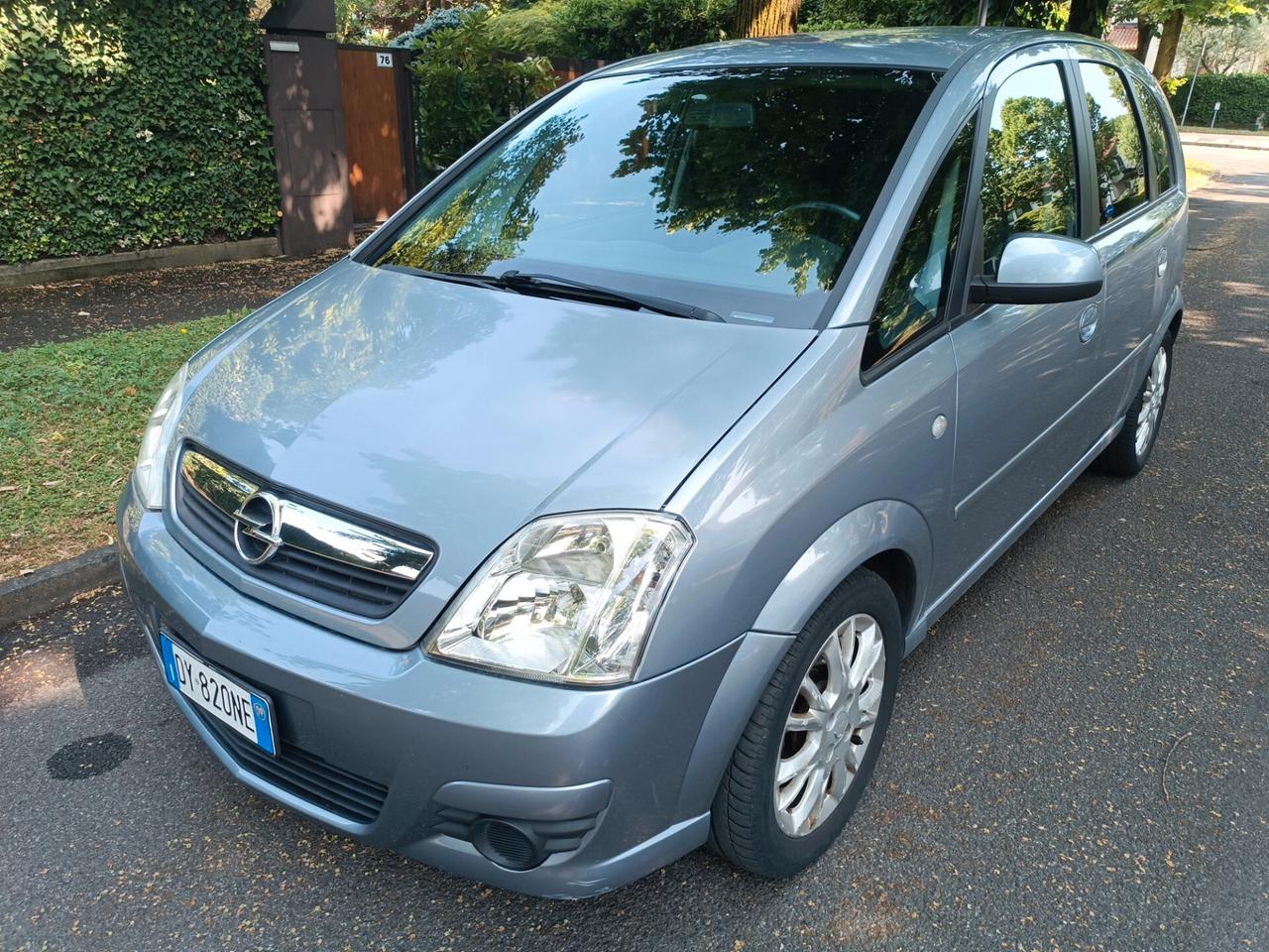 Meriva 1.400CC MODELLO Cosmo BENZINA/GPL