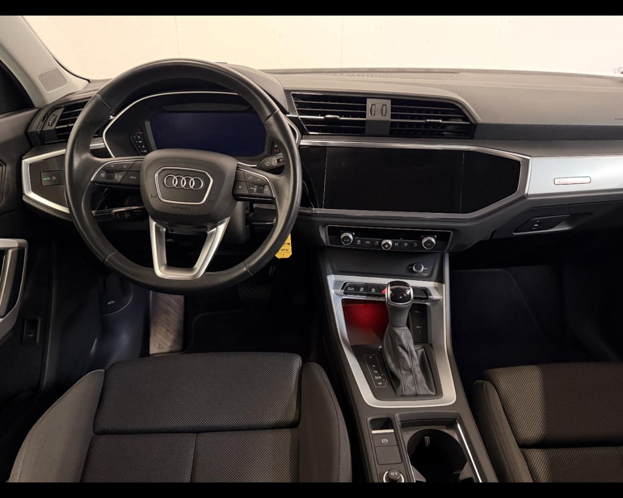 AUDI Q3 SPORTBACK 35 TDI S-TRONIC S-LINE EDITION