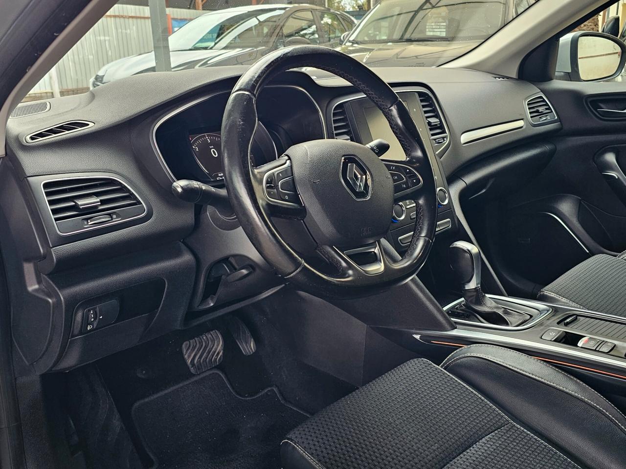 Renault Mégane 1.5 dCi 110 CV EDC Energy Bose 5p