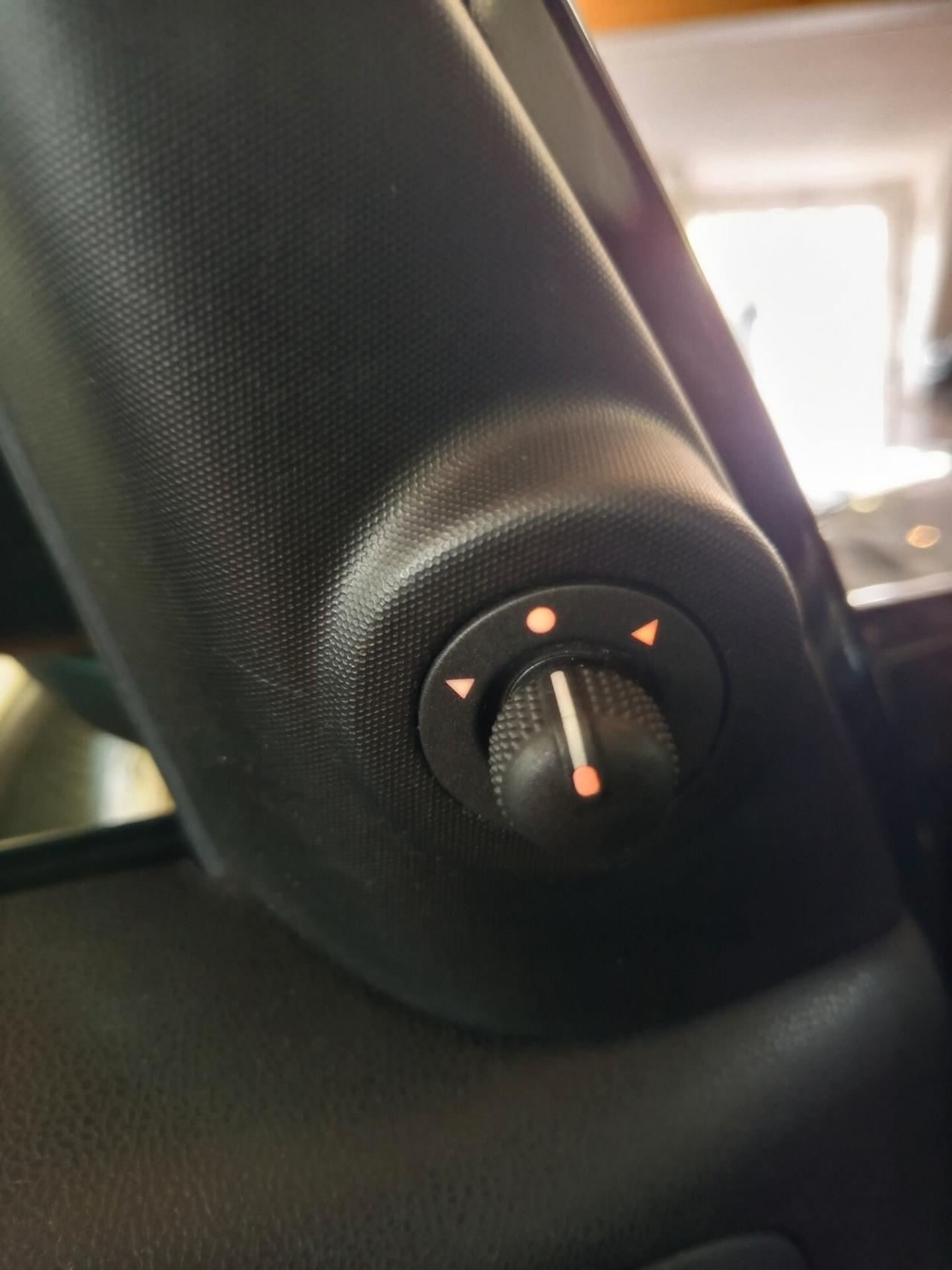 Fiat 500L 1.4 95 CV Lounge, 122 Mila chilometri ok neopatentati