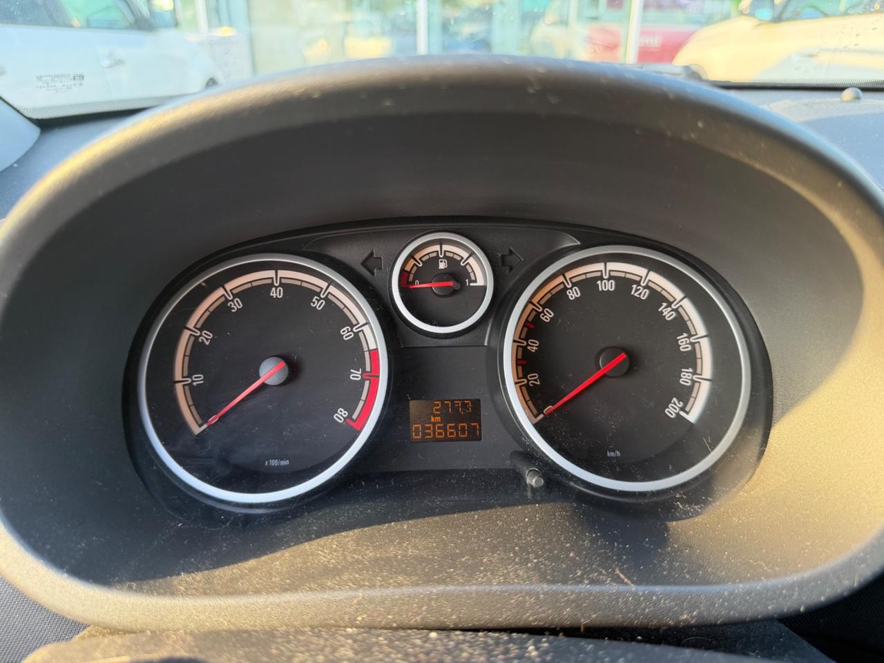 Opel Corsa 1.2 SOLO 36.000KM UNICO PROPRIETARIO!!