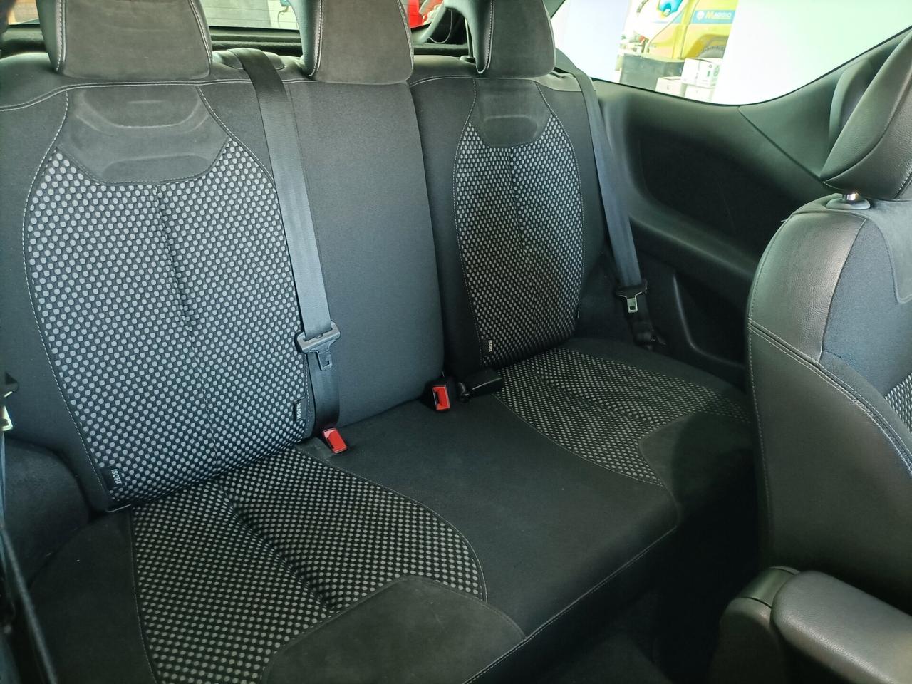 Ds DS3 3 1.6 THP 155 Sport Chic 03/2011