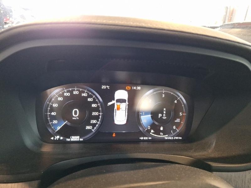 VOLVO S90 B5 D AWD autom. Inscription 4 PORTE BERLINA