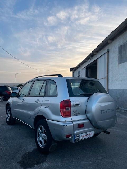 Toyota RAV 4 RAV4 2.0 Tdi D-4D cat 5 porte