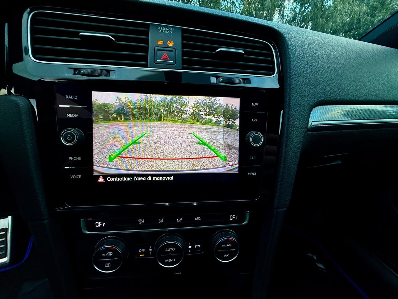 VOLKSWAGEN GOLF 1.6 TDI 115 CV DSG SPORT R LINE