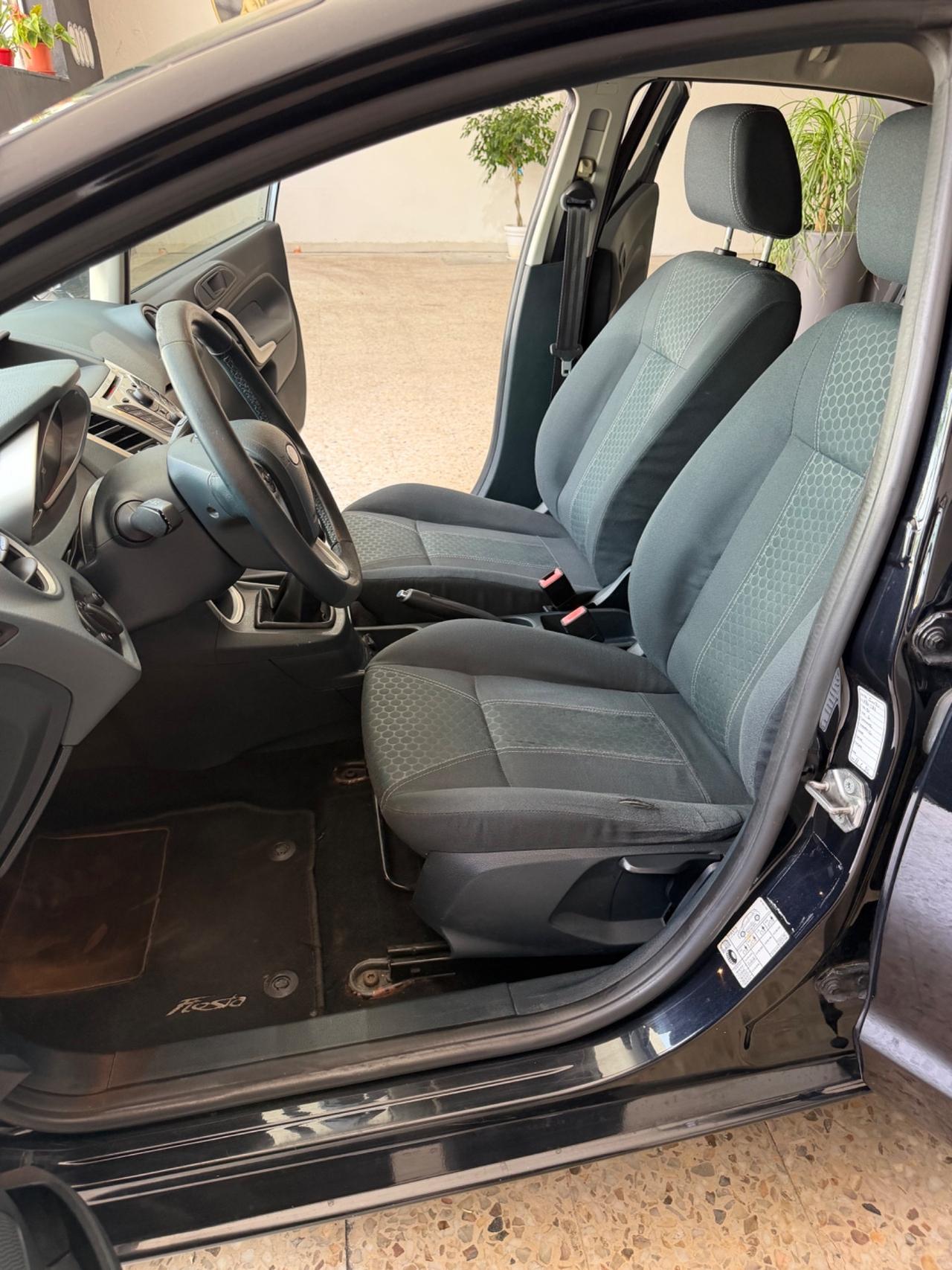 Ford Fiesta 1.4 TDCi 5p. Titanium 2010