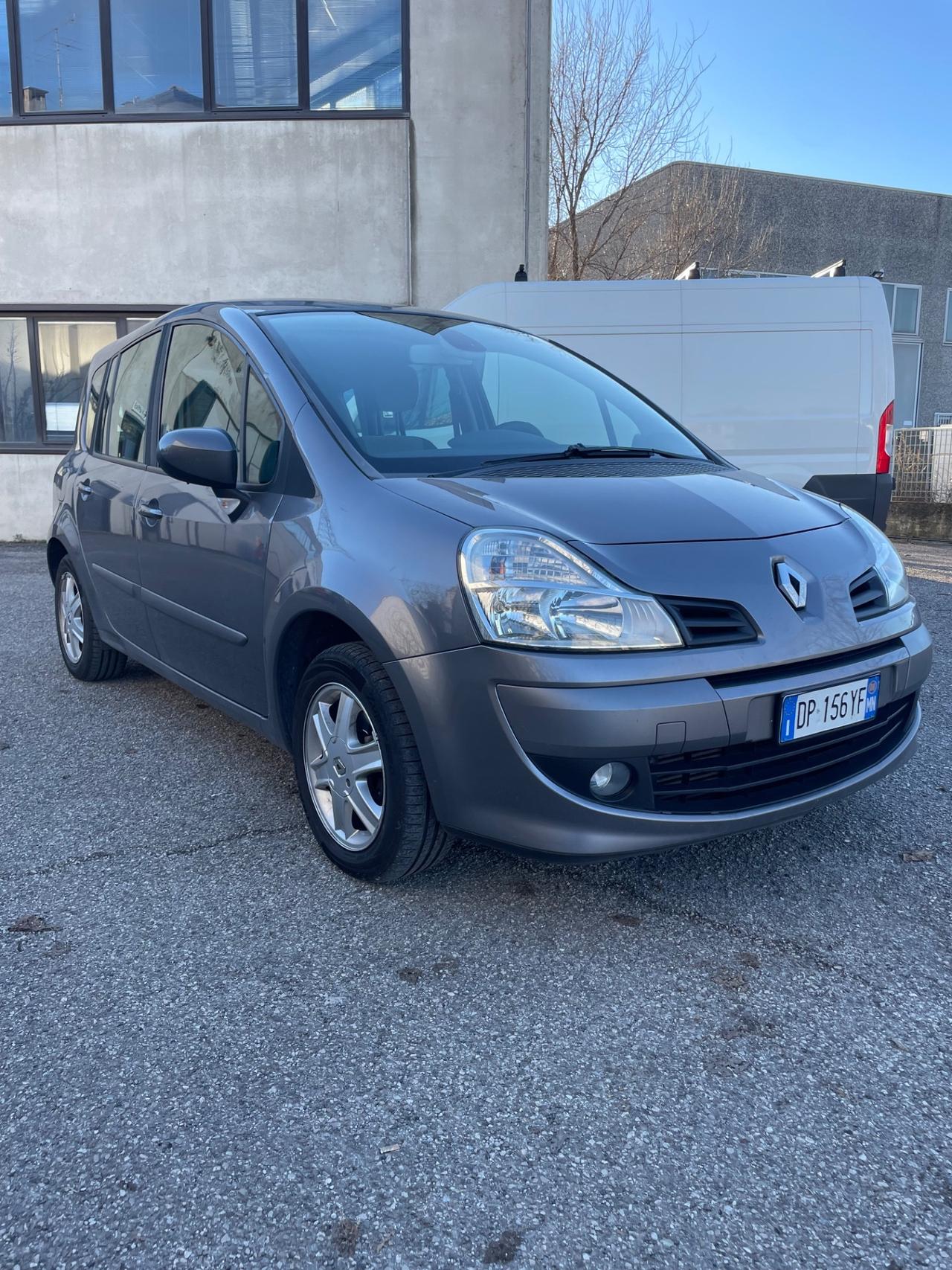 Renault Modus Grand Modus 1.5 dCi 70CV