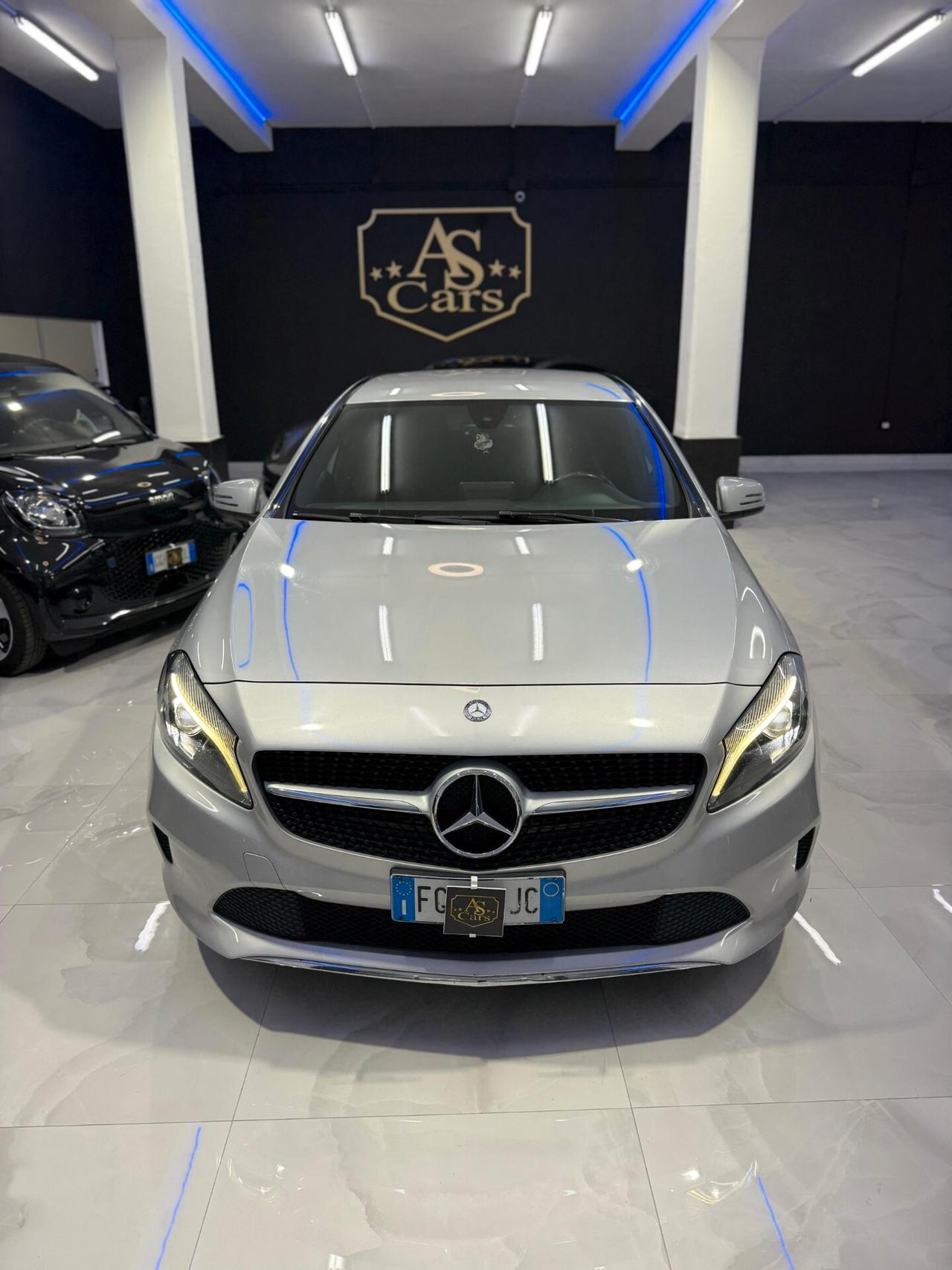Mercedes-benz A 180 d Automatic Premium