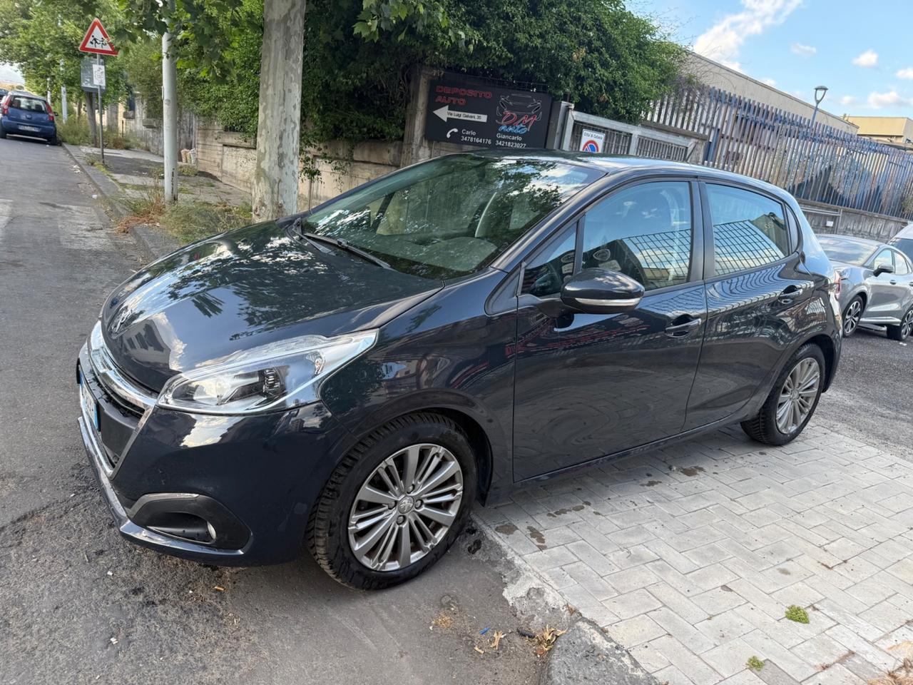Peugeot 208 BlueHDi 75 5 porte Allure