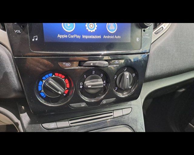 LANCIA Ypsilon 1.0 hybrid 70cv Gold s&s 5 posti