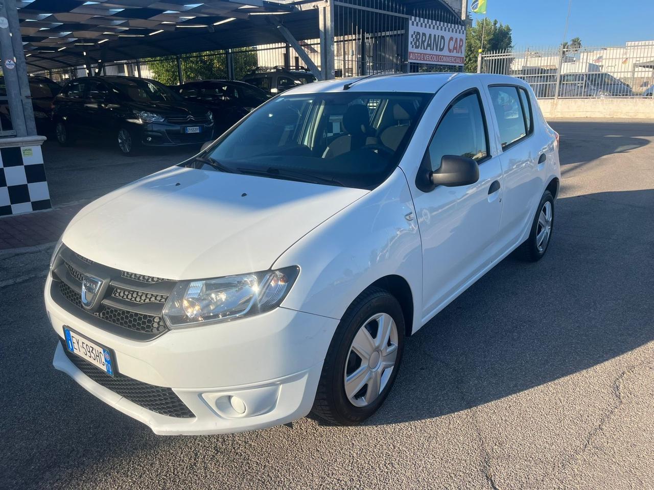 Dacia Sandero 1.2 GPL 75CV Lauréate 2015