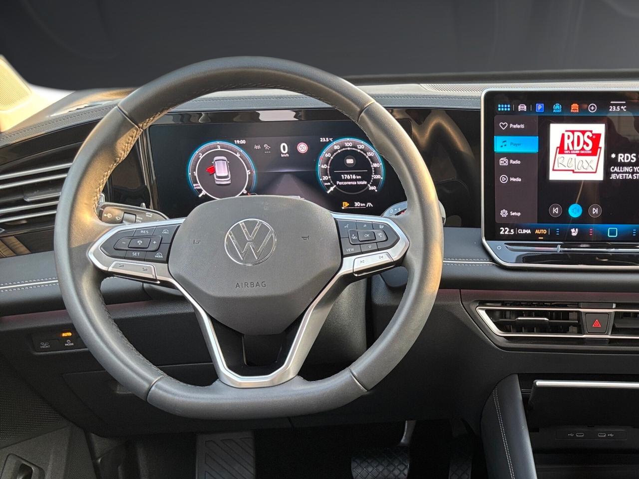Volkswagen Tiguan 2.0 TDI 150 CV DSG Elegance CELL VENDITE 3491558563 - 3478673115
