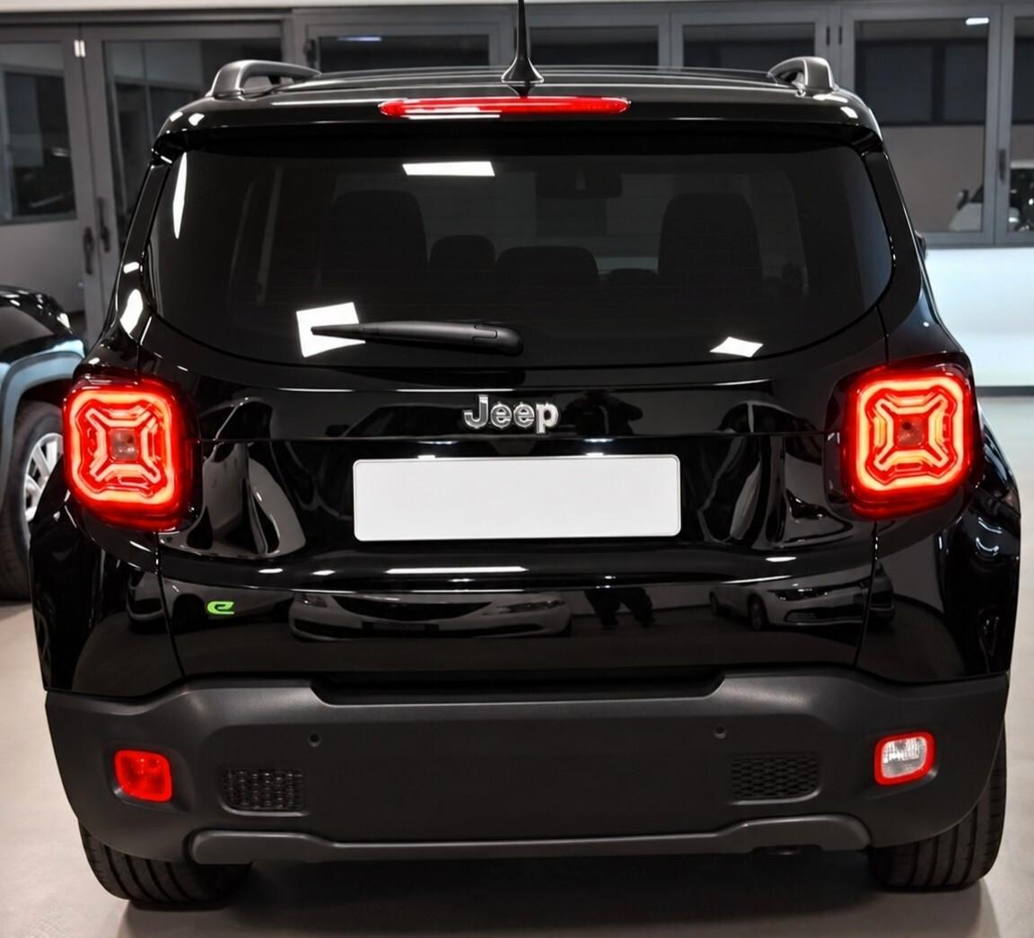 Jeep Renegade 1.5 Turbo T4 MHEV Total black full optional