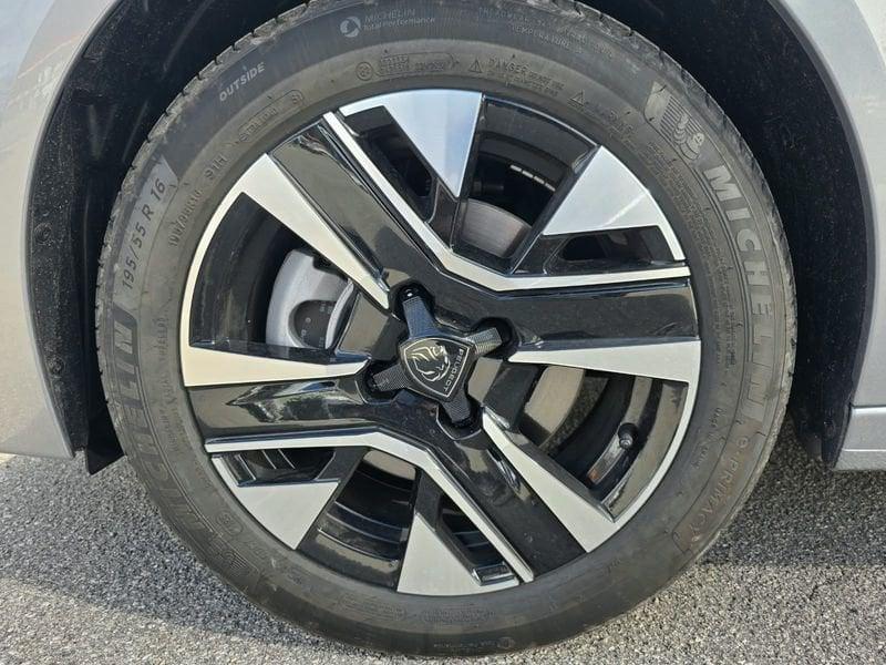 Peugeot 208 208 1.2 turbo Edition 100cv